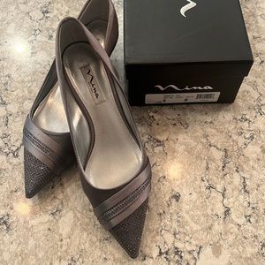 Nina Emmie Metal Dust Crystal Kitten Heel Shoes Sz 9